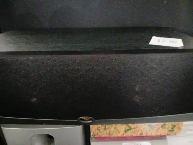 Klipsch,  center speakers in Speakers in Markham / York Region - Image 2