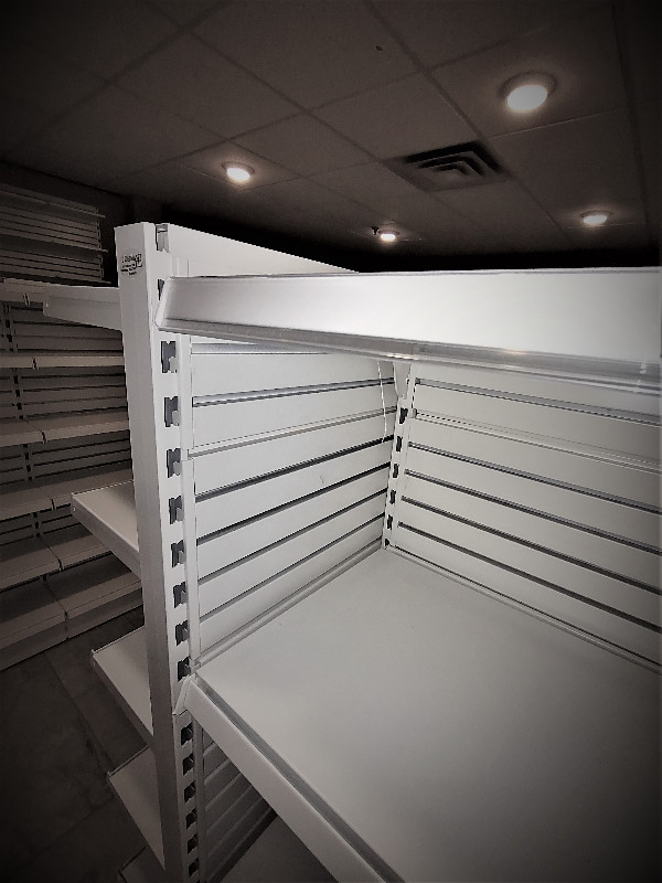 Wallunits , Gondola Units ,metal shelves in Other Business & Industrial in Mississauga / Peel Region - Image 3