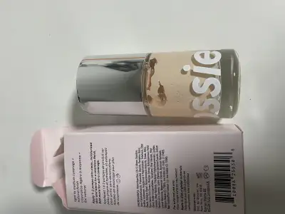 Glossier Foundation, View more