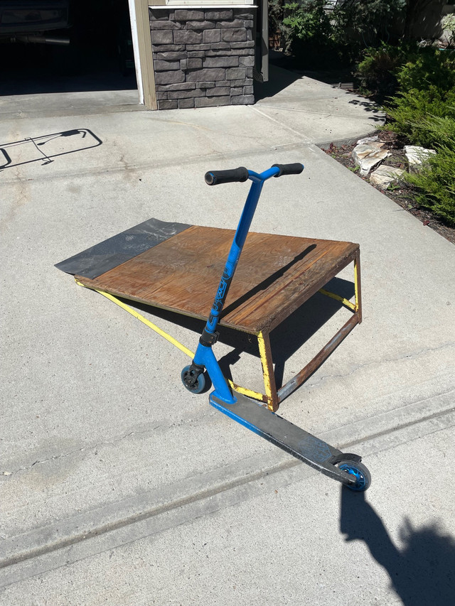 Madd  gear Scooter and ramp.  in Other in Calgary