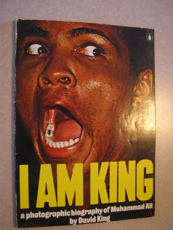 Muhammad Ali / Cassius Clay book collection in Non-fiction in Windsor Region - Image 2