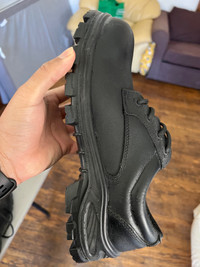 Terra Men’s Size 9.5 Safety Shoes