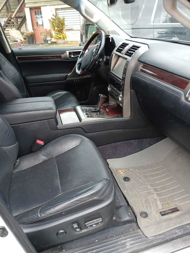 2015 Lexus GX460 in Cars & Trucks in Muskoka - Image 3