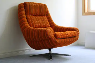Mid Century Pod Lounge Chair, View more
