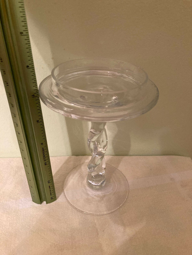 Glass candle holder in Home Décor & Accents in Mississauga / Peel Region