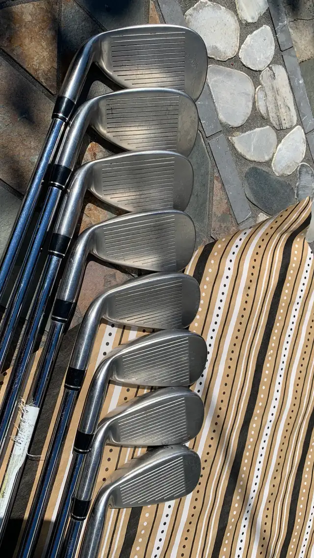 TaylorMade golf clubs in Golf in Markham / York Region - Image 3