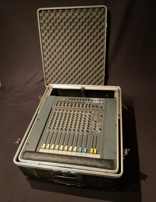 Console soundcraft Spirit folio F1 16 entrées  dans Équipement pour DJ et sonorisation  à Trois-Rivières - Image 3