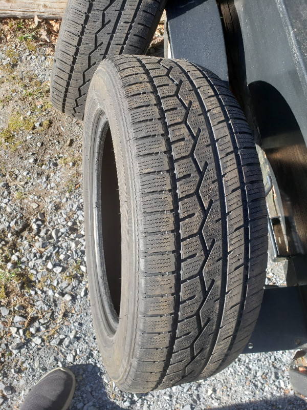 235/60/R18 Toyo Celcius CUV tires in Tires & Rims in Saint John - Image 2