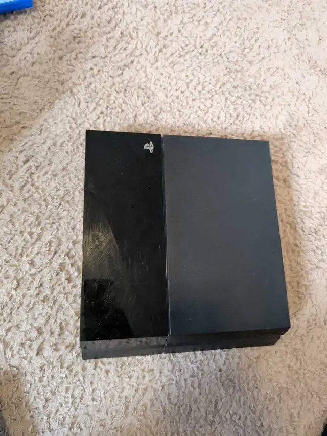 Title:PS4 Bundle + Racing Wheel + 1 game fc24 in Sony Playstation 4 in Mississauga / Peel Region - Image 4