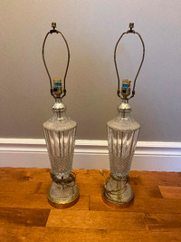 2 Crystal lamps with 2 new lamp shades