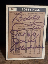 1974-75 O-PeeChee Bobby Hull Autographed Card