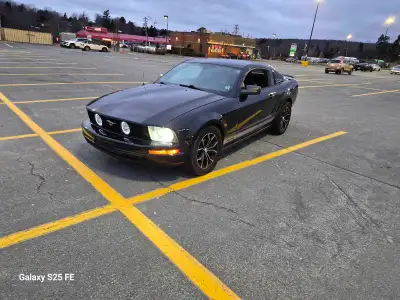 2005 ford mustang 4liter ,v6 engine ,5 speed standard in excellent condition an add is still up stil...