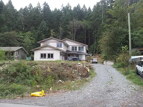 Upper, 3bed/2bath house with garage in Long Term Rentals in Nanaimo - Image 2