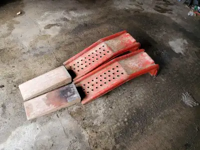 Heavy Duty Truck Ramps Located in Silver Springs NW