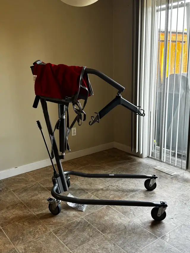 Mobile patient lift63860081524737121