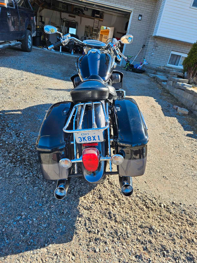 2005 Yamaha Royal Star Tour Deluxe in Street, Cruisers & Choppers in Sudbury - Image 3