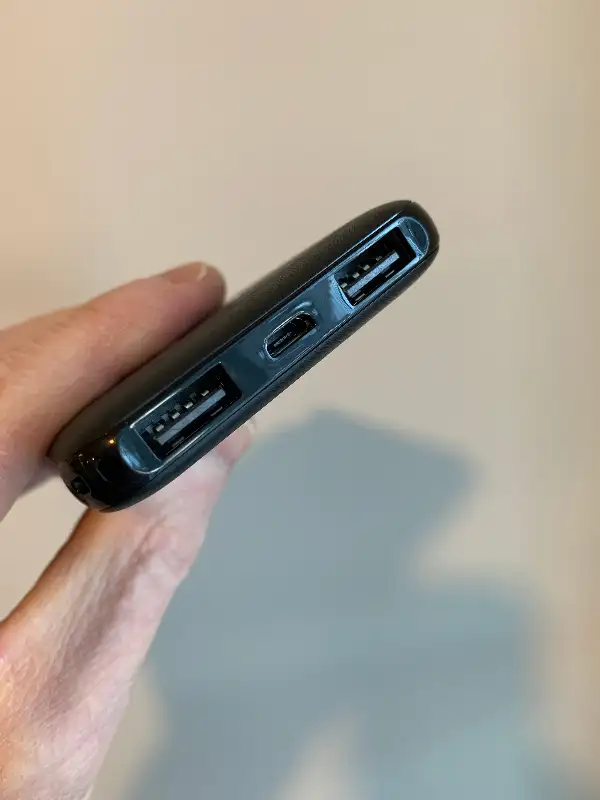 Power bank in Cell Phone Accessories in St. Albert - Image 5