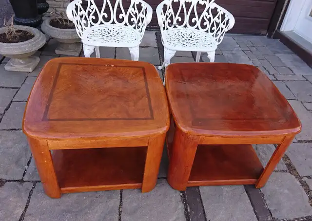 Vintage Solid Wood End Tables in Arts & Collectibles in Oshawa / Durham Region - Image 2