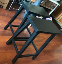2 sturdy counter height stools 24”, solid wood