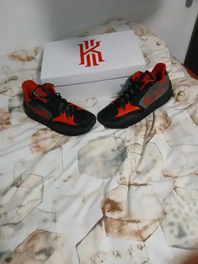 Nike kyrie 4 lows, View more