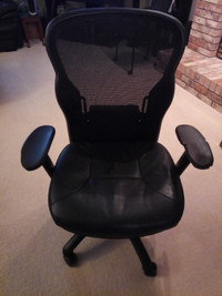 Reclining Desk Chair with Armrests