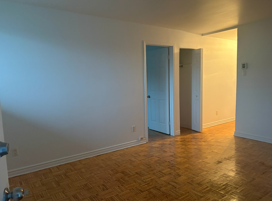 Appartements  à louer à Longueuil - 3 1/2 et 5 1/2 — photo 3