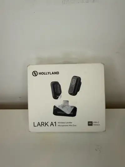 Hollyland Lark A1 Duo Wireless Microphone, View more