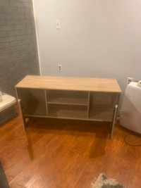 Tv stand with side drawers gently used like new