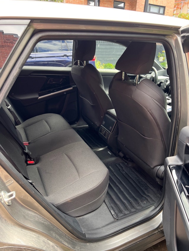 Subaru Solterra 2023 (modèle de base) — photo 4