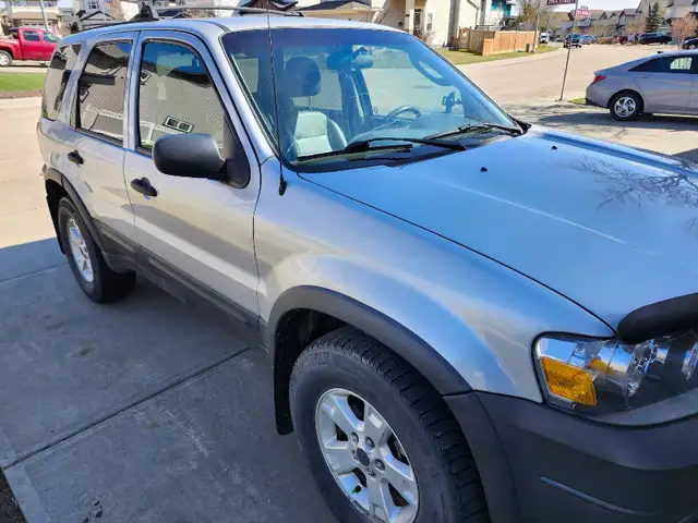 Ford Escape 510357495475742722