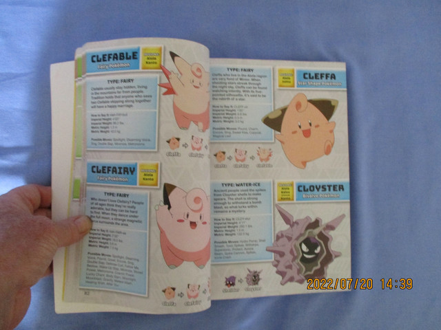 Pokemon Super Deluxe Essential Handbook in Comics & Graphic Novels in Kingston - Image 4