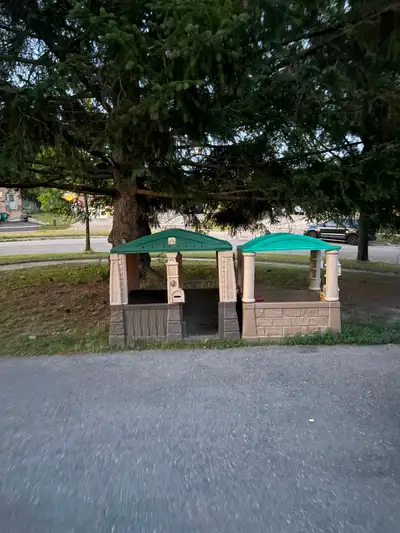 Play house, View more