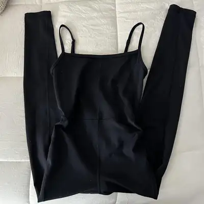aritzia wilfred free romper/ onsie /jumpsuit, View more