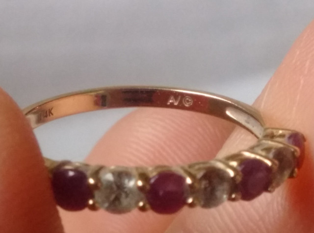14K Gold Ruby & White Sapphire Ring BAGUE OR Rubis Macy's 14 K dans Bijoux et montres  à Ville de Montréal