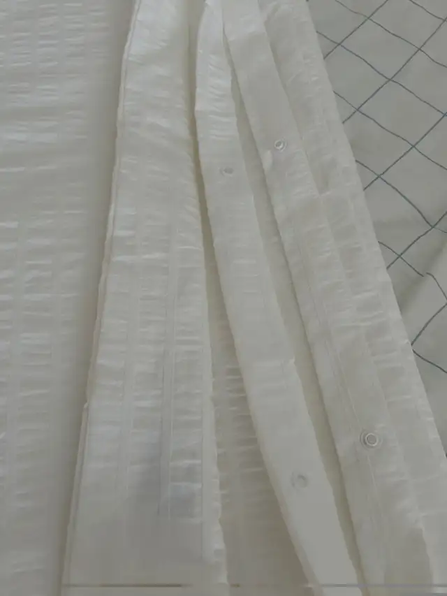 Ikea Twin Duvet, White Cover and Pillow Case in Bedding in Ottawa - Image 3