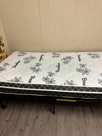 Mattress with metal bed frame