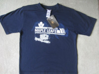 BRAND NEW - TORONTO MAPLE LEAFS T-SHIRT - YOUTH M