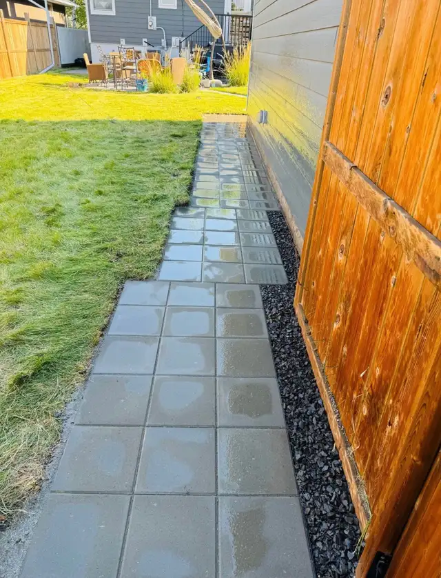 Landscaping and Interlock539353953170237442