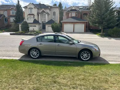 Beautiful Maxima. Nothing wrong with the car. No scratches , no mold One owner Please only email or...