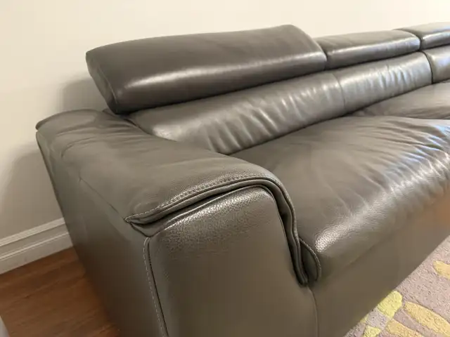 Italian leather sectional sofa  in Couches & Futons in City of Halifax - Image 6