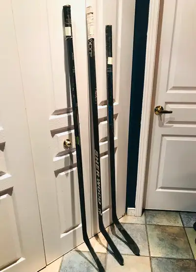 Hockey senior sticks Reebok 61", Nexon N12 61" & TRUE A6.0(59"), View more