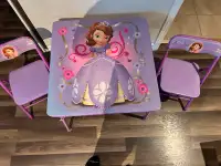 Ensemble table et chaises pour enfants - Disney princesse Sofia