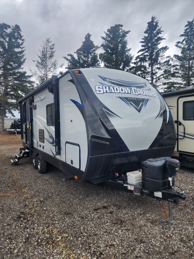 2018 Shadow Cruiser 200RDS Travel Trailers & Campers Calgary Kijiji