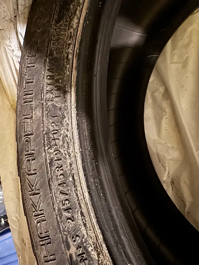 NEGO! Nokian Hakkapeliita R3 245/45R19 pneus hiver winter tires in Tires & Rims in City of Montréal - Image 5