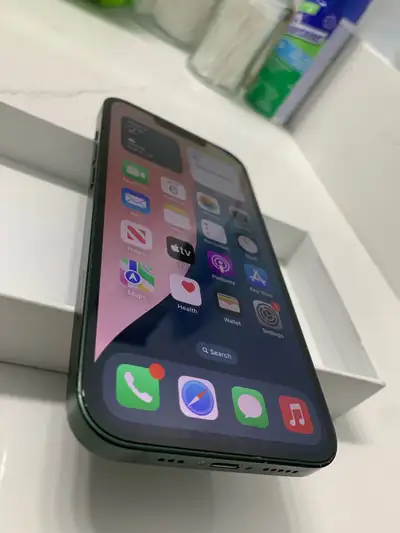 iPhone 13 128gb GREEN , View more