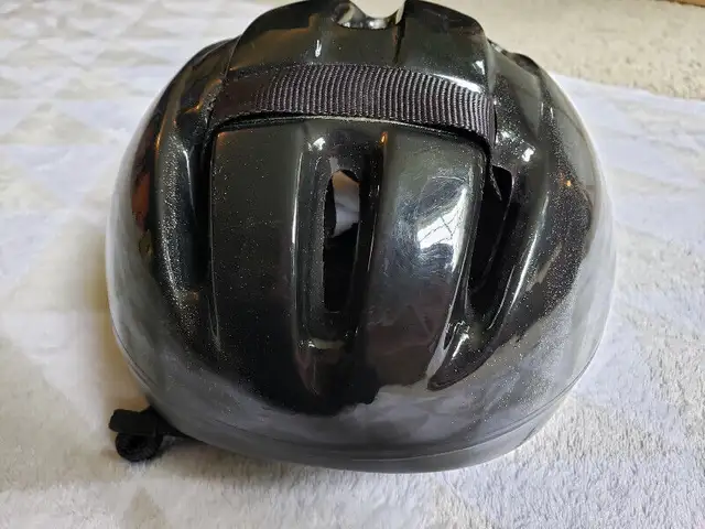 Bicycle , Bike Helmet - T.U.V. Kids size Small  $10 (Lot 200) in Kids in Trenton - Image 3