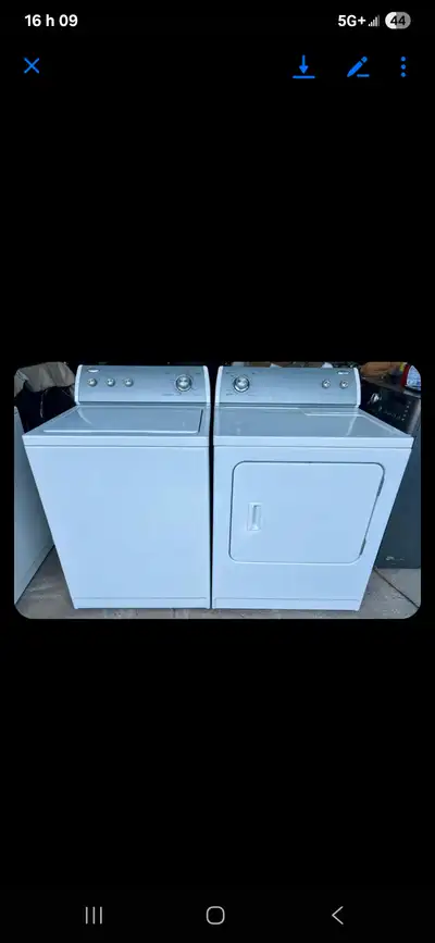 Laveuse sécheuse whirlpool grande capacité fonctionne très bien peut livré 514 701 8580