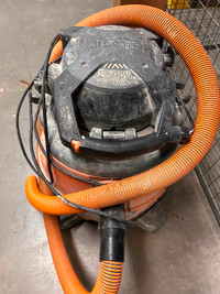 RIDGID BIG SIZE VACCUM 60L PERFECTLY FUNCTIONAL