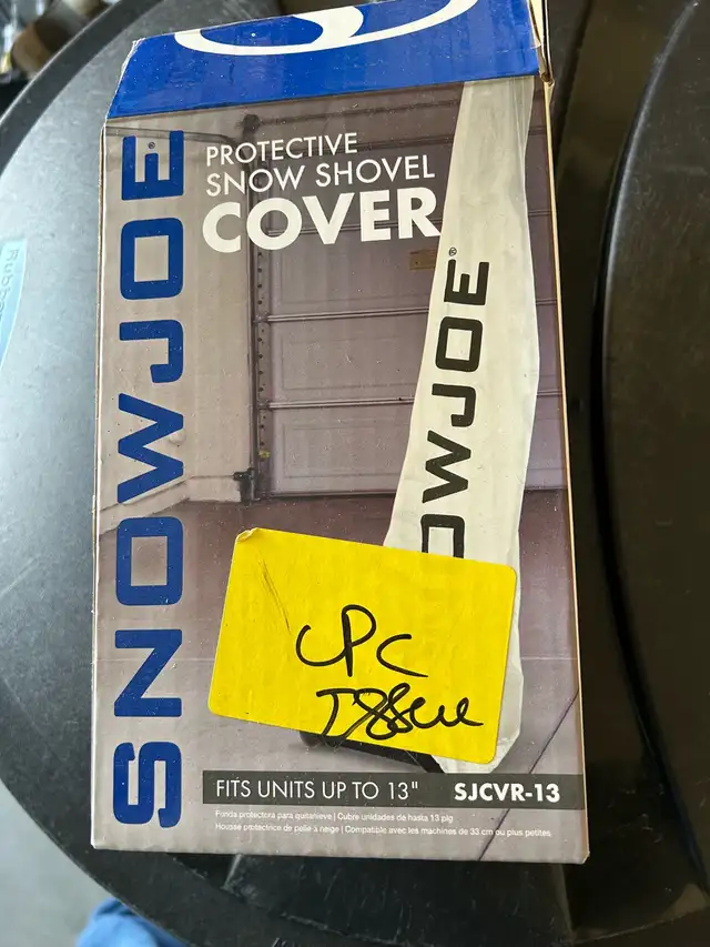 Snow Joe Shovel Cover in Snowblowers in St. Catharines - Image 3