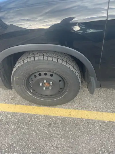 2022 Winter Yokohama iceGUARD G075 245/65/R17 - Steel Rims ----Bolt Pattern: 5x120mm ----Number of L...